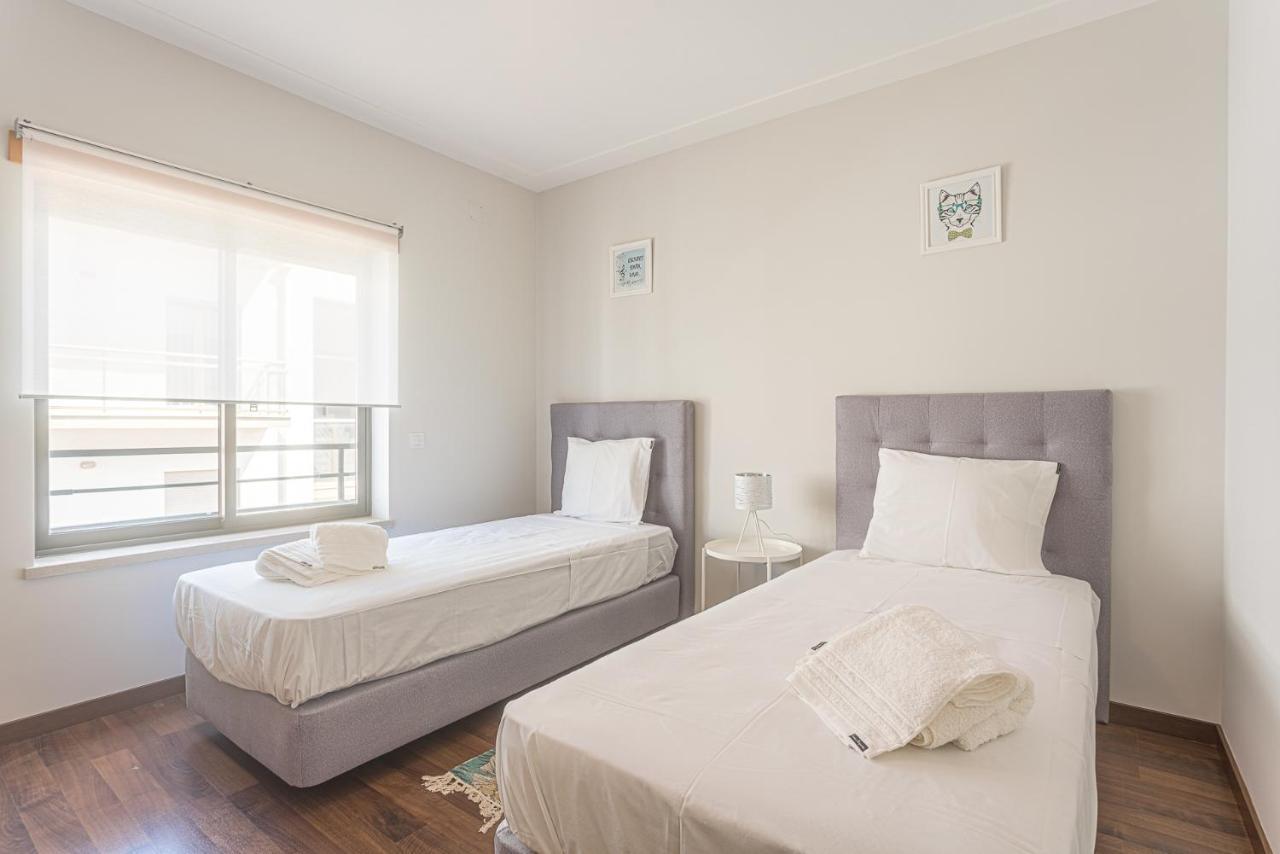 Ferienwohnung Apartamento T3 Mar Azul Nazaré Exterior foto